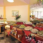 马可波罗酒店 加尔达