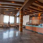 马可波罗酒店 3* 加尔达
